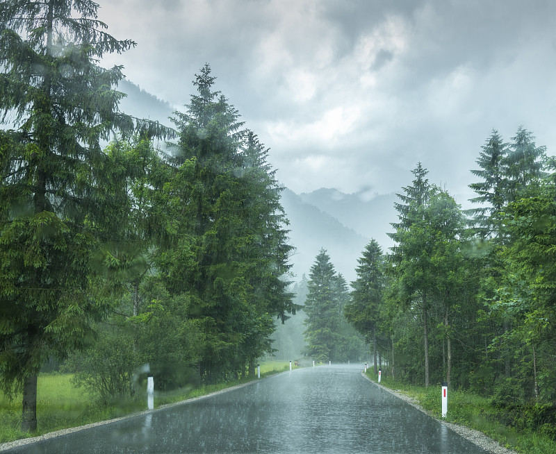 下雨高山风景视频下载软件-(下雨高山风景视频下载软件大全)
