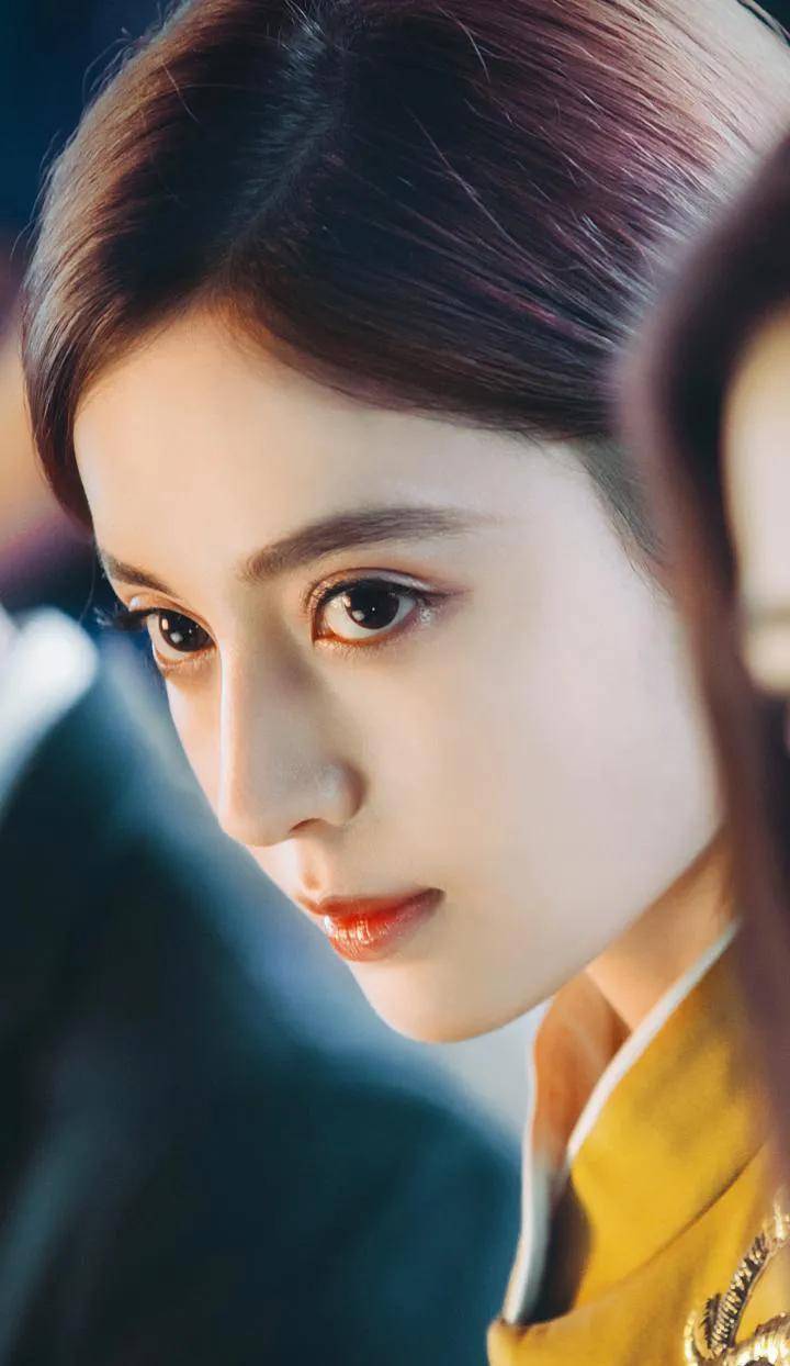 美女瞪眼说话视频播放下载-(搞笑视频满级人类合集可下载)